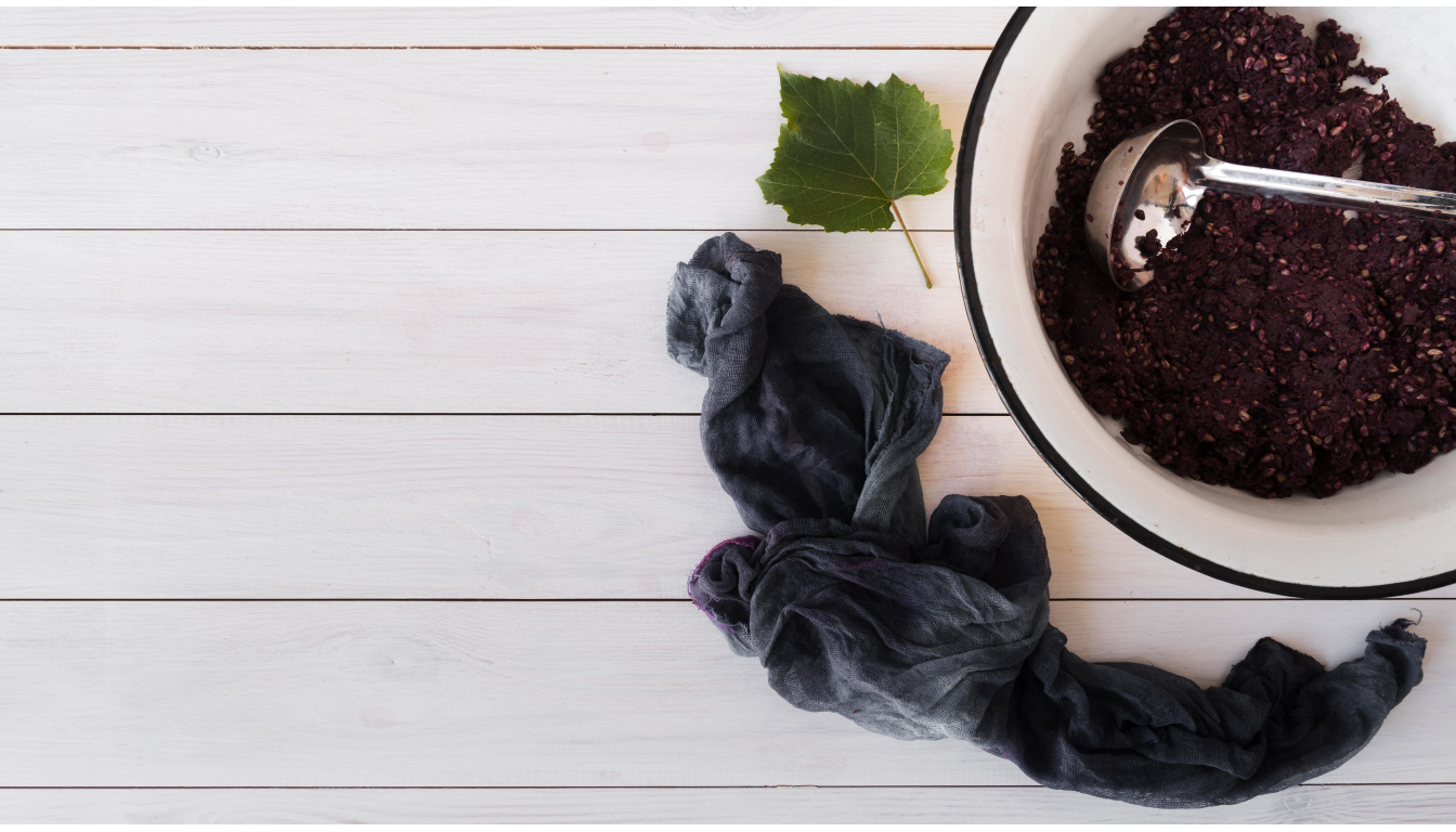 Why Is Natural Indigo Powder Trending in Herbal Hair Care?